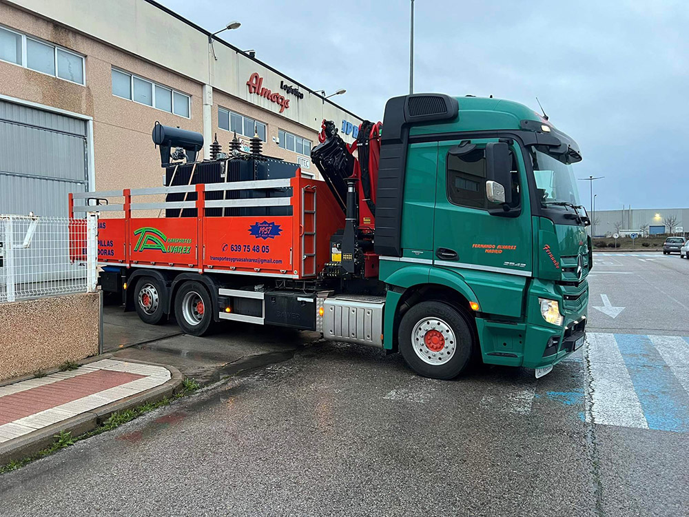 Transportes y gruas Fernando Alvarez camion grua 001