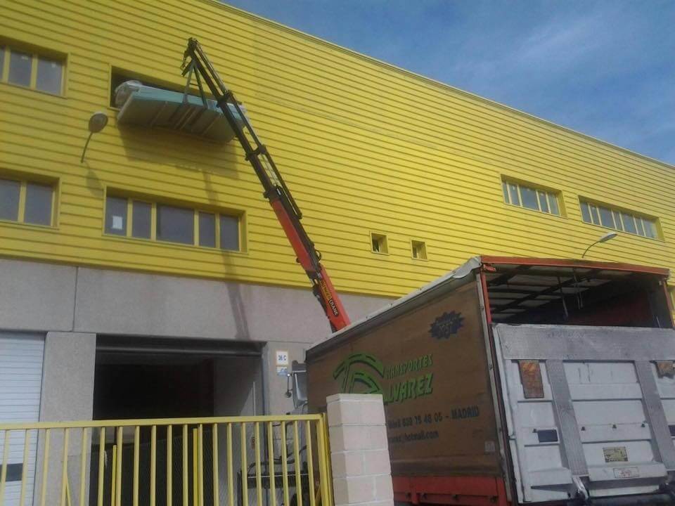 Transportes y gruas Fernando Alvarez trabajos altura