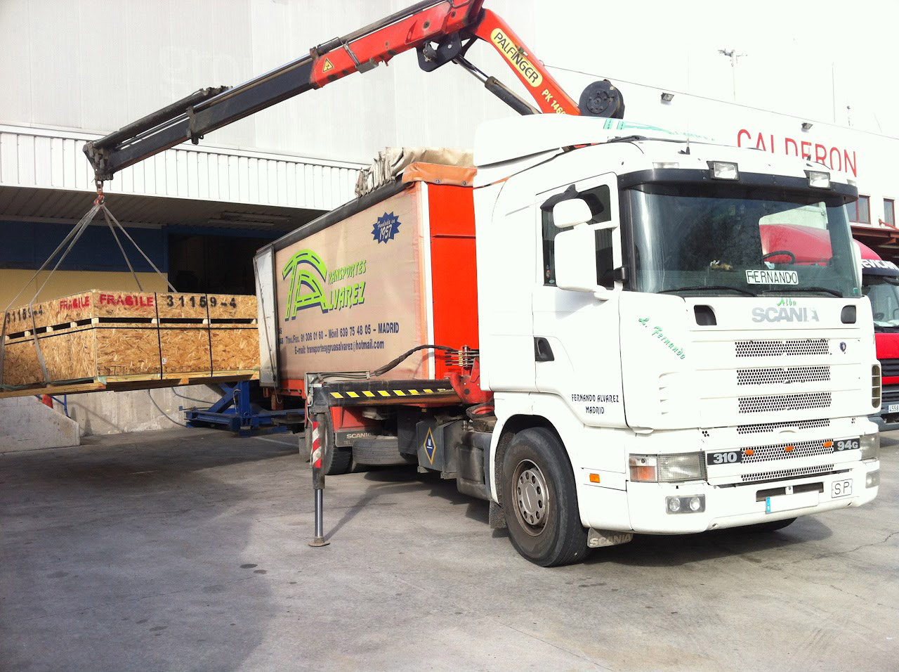 Transportes y gruas Fernando Alvarez trabajos maquinaria