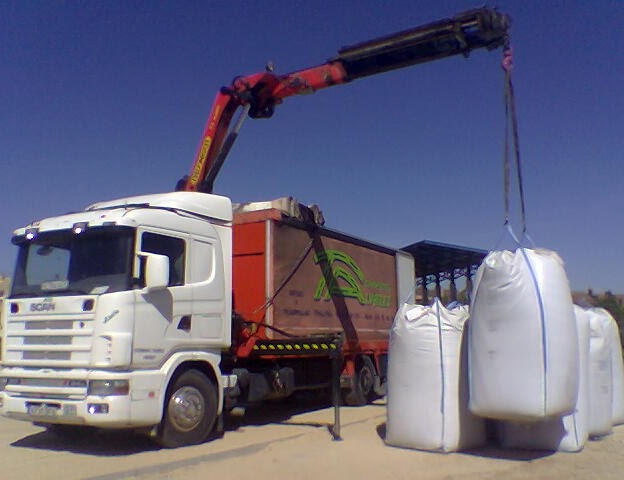 Transportes y gruas Fernando Alvarez trabajos obra y otros